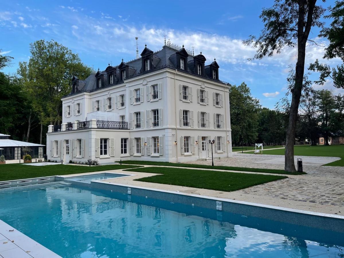 Chateau Des Hauts De Provins 호텔 Champcenest 외부 사진